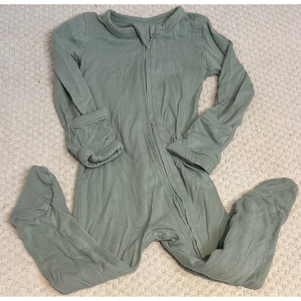Kate‎ Quinn Sage Green Bamboo Viscose Footie Sleeper  Zip 3-6m Pajamas